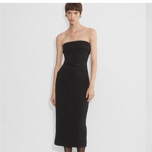 Aritzia Eyecatcher Midi dress